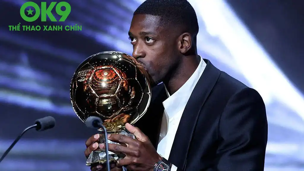 Ousmane Dembele giành danh hiệu QBV cao quý (Ảnh: The Guardian) Ousmane Dembele giành danh hiệu QBV cao quý (Ảnh: The Guardian)